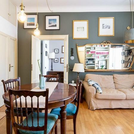 Altido Warm Flat For 3 In Isola, 10 Min To Centre Appartement Milaan Buitenkant foto