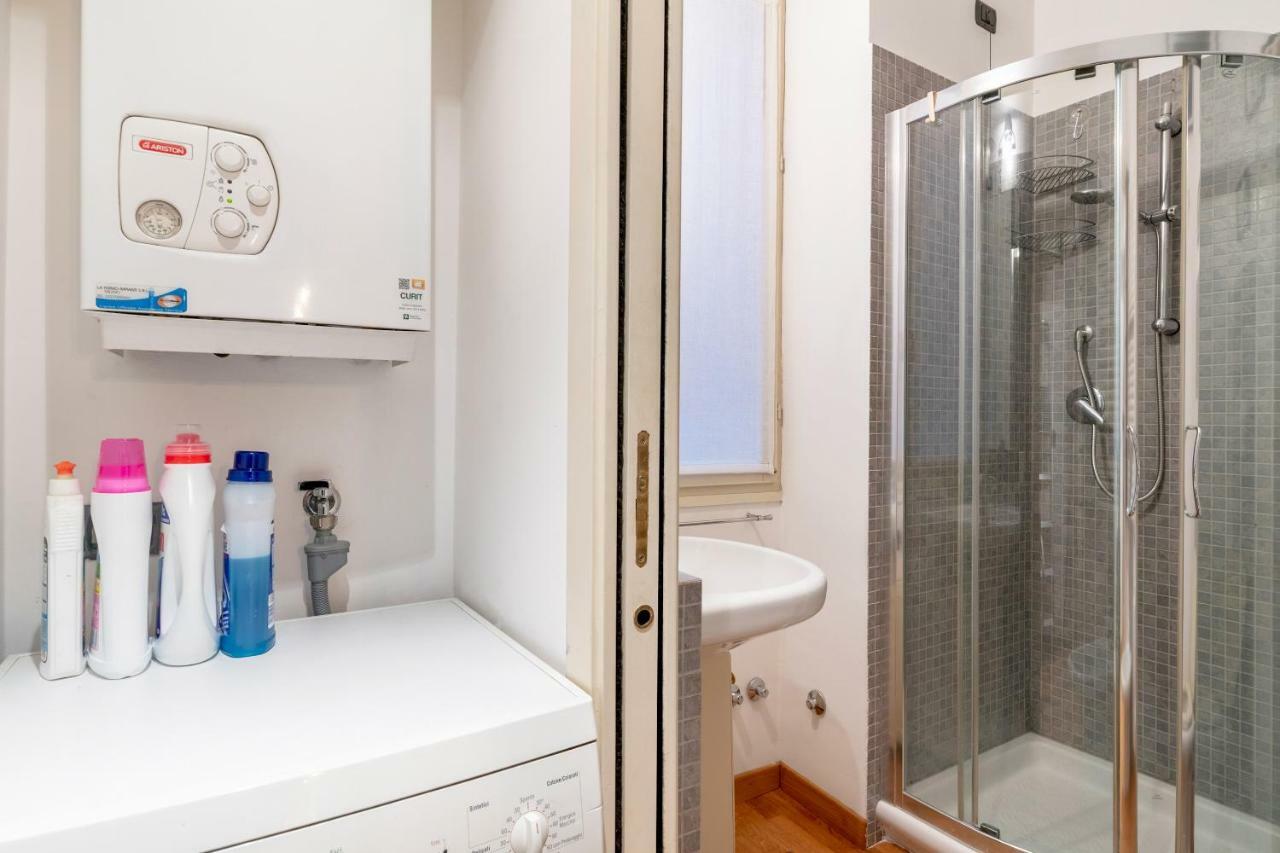 Altido Warm Flat For 3 In Isola, 10 Min To Centre Appartement Milaan Buitenkant foto